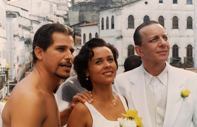 Outra parceria com Celulari, em 'Dona Flor e seus dois maridos' (1998): ele era Vadinho e Nanini, Teodoro Madureira (FOTO: Arquivo)