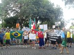 Fotos Manifestantes Fazem Ato Contra O Governo No Rs Fotos Em Rio