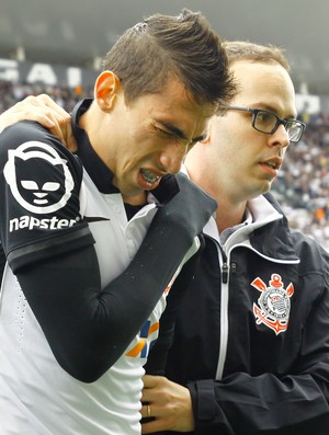 Rildo passa por cirurgia no ombro e inicia tratamento até o fim da semana