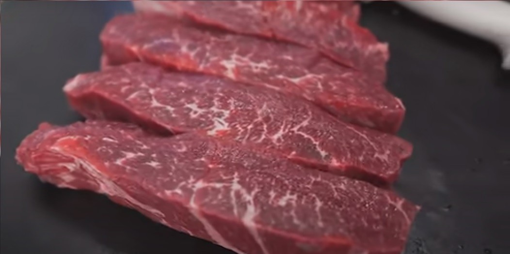 denver-steak-netao (Foto: Reprodução/Youtube/Netão)