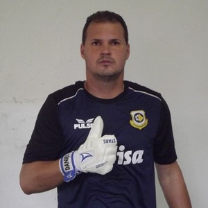 Daniel goleiro do São Bernardo (Foto: Vitor Alimari/FutPress)