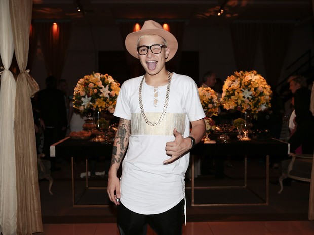 MC Gui em festa em São Paulo (Foto: Rafael Cusato/ Foto Rio News)