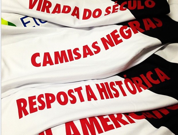 mensagens camisa Vasco (Foto: Reprodução / Instagram)