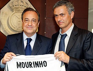 José Mourinho na apresentação como novo técnico do Real Madrid (Foto: Getty Images)