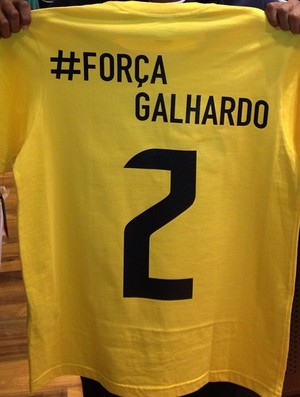 Camisa Victor Andrade Rafael Galhardo Instagram (Foto: Reprodução / Instagram)