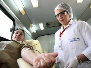 Centro convoca doadores para repor estoque de sangue dos tipos O e A (Foto: Edemir Rodrigues/assessoria)