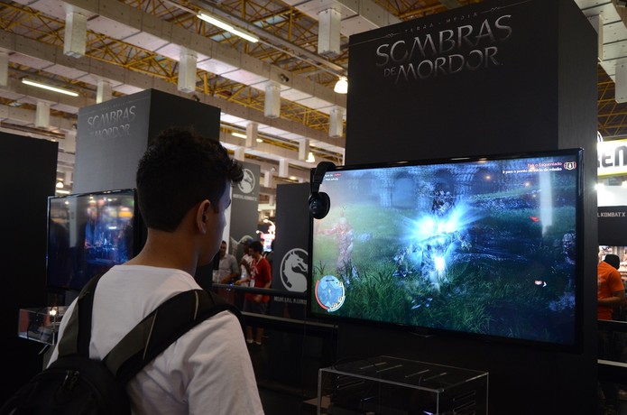 Shadow of Mordor é umas das maiores atrações da Brasil Game Show 2014 (Foto: Matheus Vasconcellos/ TechTudo) Shadow of Mordor é umas das maiores atrações da Brasil Game Show 2014 (Foto: Matheus Vasconcellos/ TechTudo)