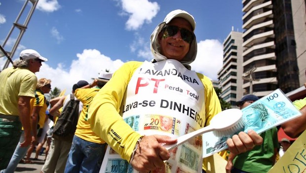 Protesto em Recife neste domingo (Foto: Rodrigo Lôbo/ Fotos Públicas)