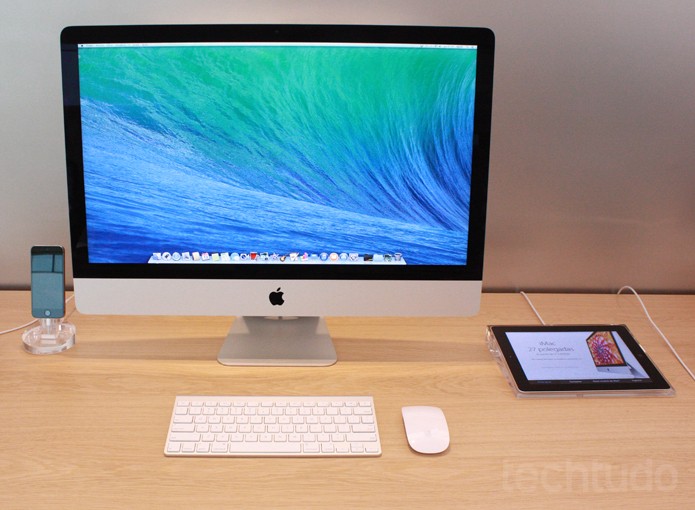 iPad do lado do Mac na Apple Store (Foto: Allan Melo / TechTudo)