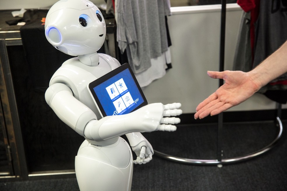 Pepper, robô desenvolvido pela Softbank Robotics, capaz de compreender emoções humanas. (Foto: Divugação/Softbank Robotics)