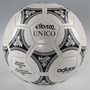 Bola Etrusco Unico - Copa de 1990 (Foto: Divulgação/Adidas)