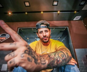 Ex Bbb Rafinha Larga A Musica Abre Estudio De Tatuagem E Faz Planos Casar E Ter Filho Bastidores Gshow