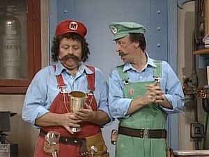 Danny Wells e Lou Albano na série 'The Super Mario Bros. Show!' (Foto: Reprodução)