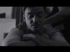 Com o borogodó de sempre, Justin Timberlake lança novo clipe: 'Suit & Tie'
