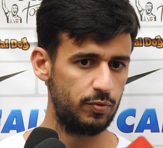 Camacho vê evolução do Corinthians em semana cheia: 