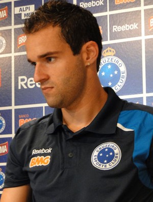 Thiago Carvalho, zagueiro do Cruzeiro (Foto: Fernando Martins/Globoesporte.com)