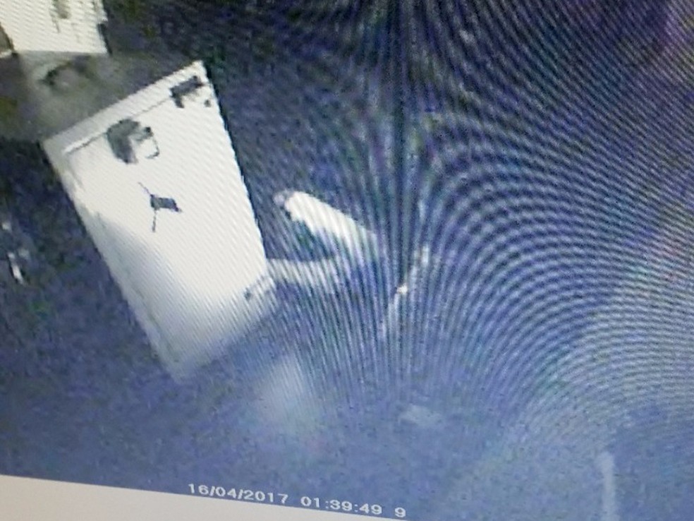 Imagens captaram a ação e contribuíram na identificação dos criminosos (Foto: Polícia Civil/Cedida)