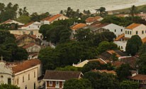 Do Alto da Sé, em Olinda, vê-se o Recife (Luka Santos / G1)