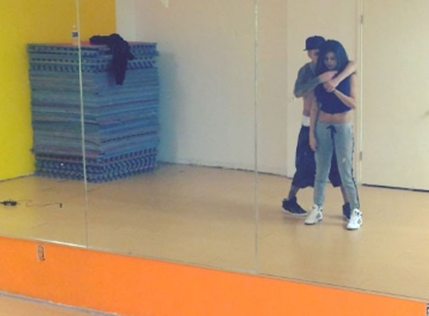Justin Bieber e Selena Gomez dançam juntos (Foto: Instagram/ Reprodução)