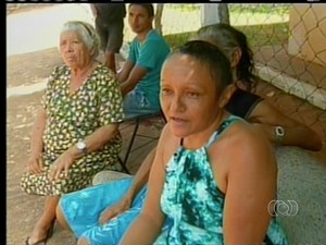 Dilza diz que quando aparelho estraga tratamento feito em Araguaína (TO) fica comprometido (Foto: Reprodução/TV Anhanguera TO)