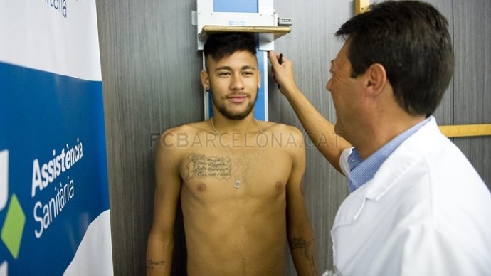 Neymar exames Barcelona (Foto: Divulgação/Site oficial do Barcelona)