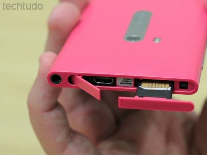 Nokia N9 (Foto: TechTudo) Nokia N9 (Foto: TechTudo)