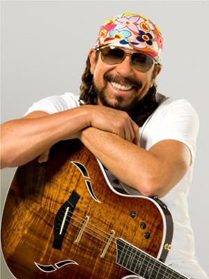 Chiclete com Banana comemora os 19 anos do Bloco Siriguella neste sábado  (Foto: Divulgação/Site oficial)