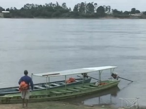 Rio Tocantins est 2,5 metros acima do esperado para a poca do ano (Foto: Reproduo/TV Mirante)