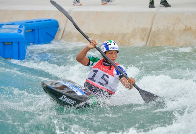 Ana Sátila brilha em Deodoro e fica em segundo (Foto: Divulgação Rio 2016/Paulo Mumia)