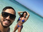 Belo e Gracyanne Barbosa curtem férias nas Bahamas