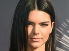 Kendall Jenner nega que falou à revista sobre mudança de sexo do pai