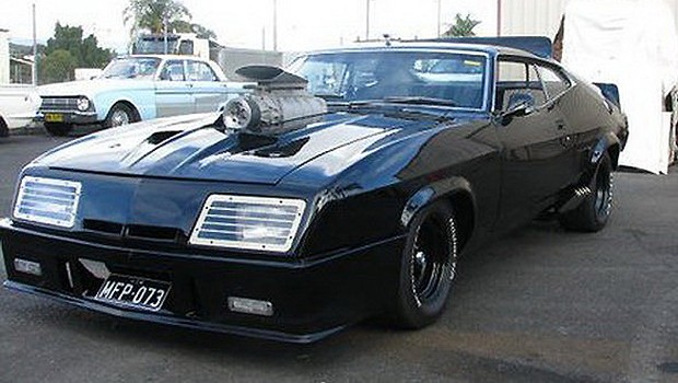 Replica Do Ford Falcon De Mad Max Esta A Venda Em Leilao Na