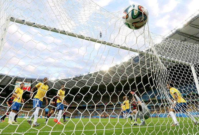  Thomas Muller gol jogo Brasil x Alemanha (Foto: Reuters)
