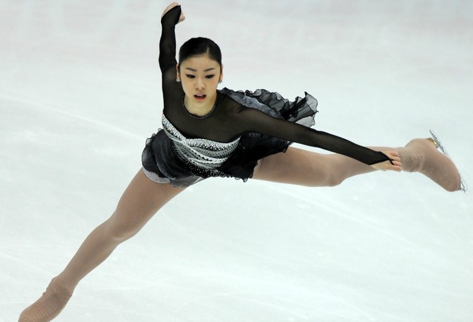 Yuna Kim patinação de gelo mundial de moscou 2011 (Foto: AFP)