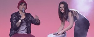 Famosos da internet vivem dia de popstar... teve até tapete vermelho (Reprodução/YouTube/YouTube FanFest)