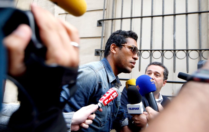 Brandão jogador julgamento por agressão na França (Foto: AFP)
