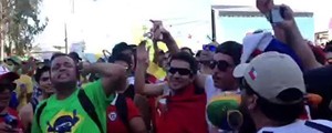 VÍDEO: chilenos assistem ao jogo na Fan Fest (Giovana Sanchez/G1)