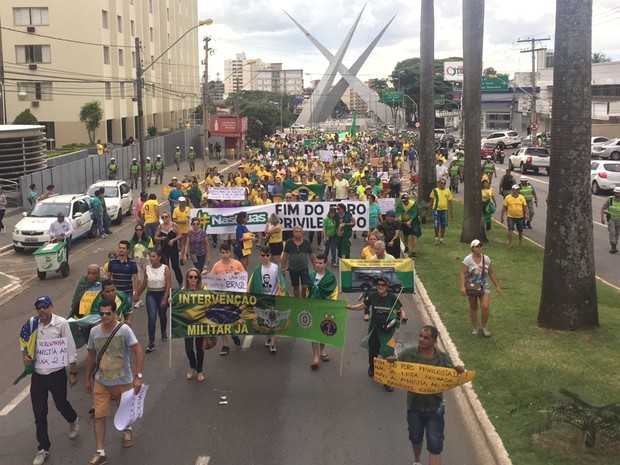 Protesto em Goiânia, Goiás (Foto: Murillo Velasco/ G1)