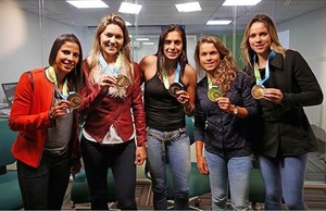 seleção feminina na CBF (Foto: Divulgação CBF) seleção feminina na CBF (Foto: Divulgação CBF)