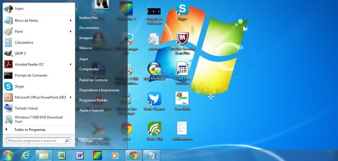 Menu Iniciar do Windows aberto (Foto: Reprodução/Raquel Freire)