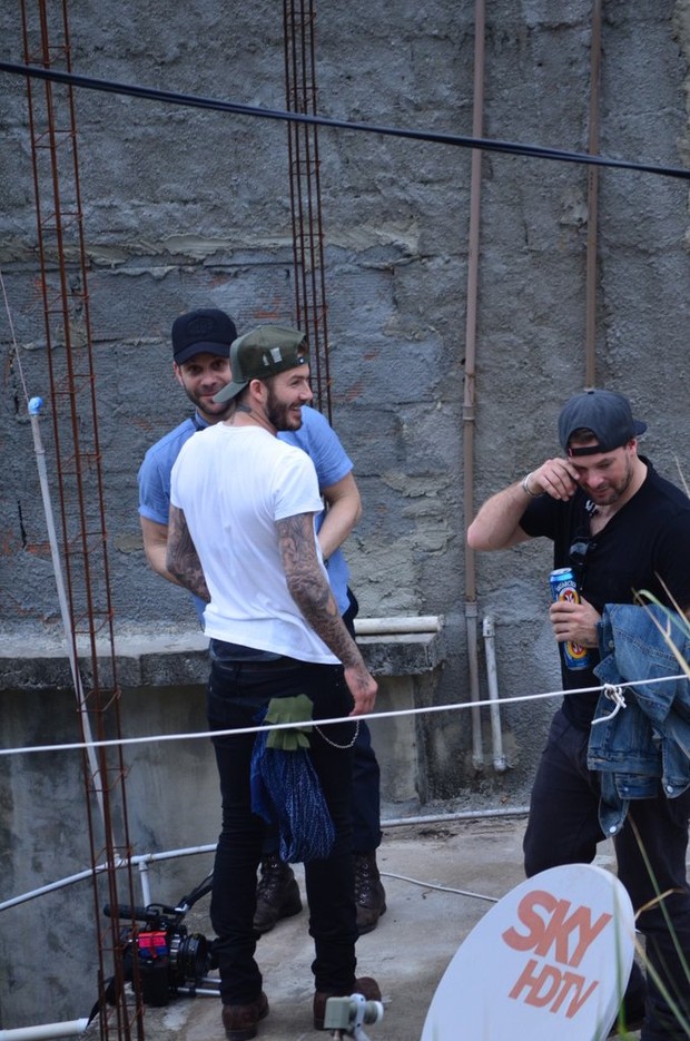 David Beckham no Vidigal (Foto: Rodrigo dos Anjos e Delson Silva / AgNews)