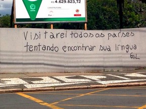 Pichadora Poetica Se Arrisca Para Falar De Amor Em Muros De Curitiba Parana G1 Así que hoy vamos a inspirarte con frases para los graduados. g1 globo