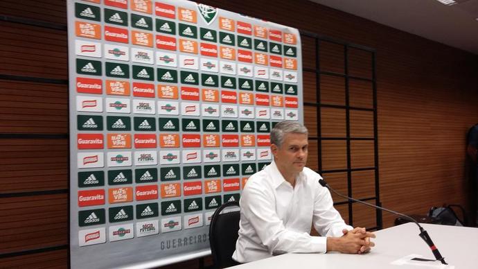 Presidente do Fluminense Siemsen (Foto: Hector Werlang)
