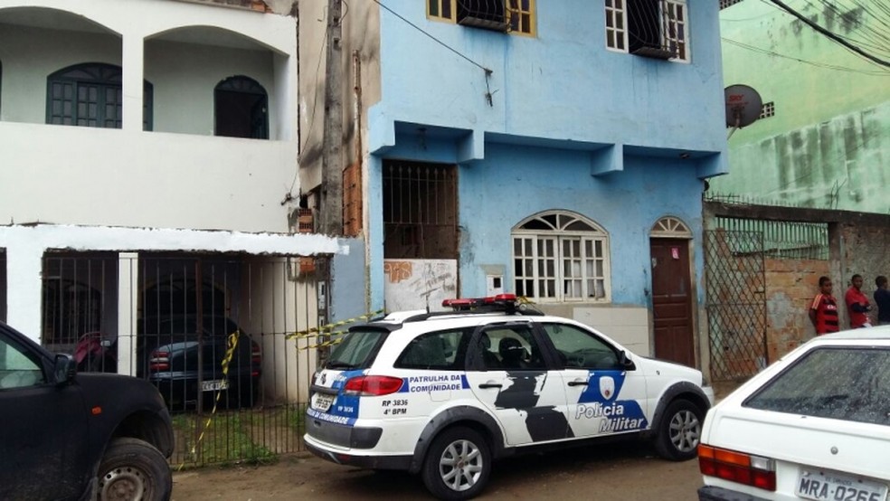Casa onde o crime aconteceu, no bairro Jaburuna (Foto: Glacieri Carrareto/A Gazeta)