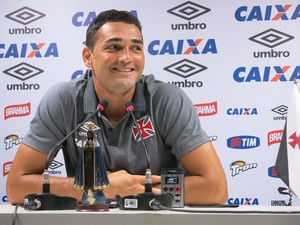 Gilberto coletiva do Vasco (Foto: Edgard Maciel)