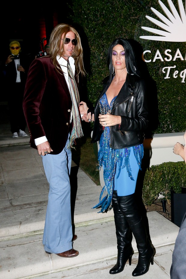 Cindy Crawford e o marido, Rande Gerber de Cher e Gregg Allman (Foto: Splash News / AKM-GSI)