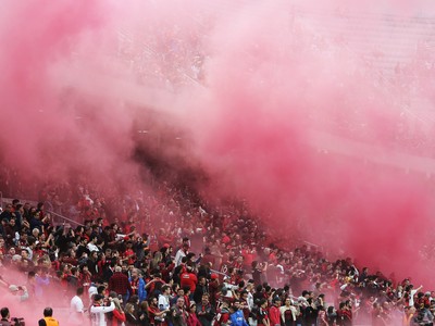 Torcida Atlético-PR Arena da Baixada (Foto: Giuliano Gomes/PR Press)