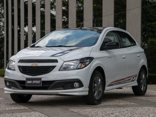 gm-brazil-2015-chevrolet-onixeffect-018.jpg