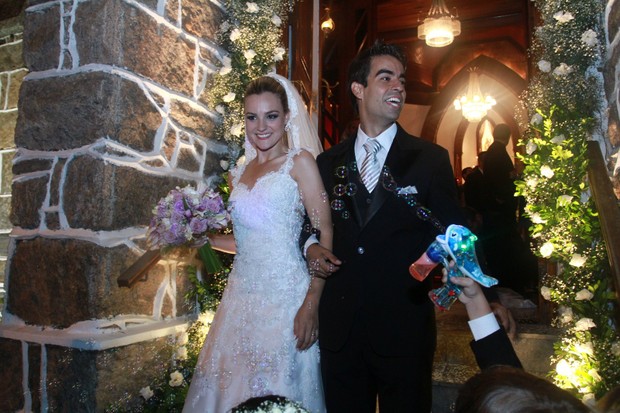 Ex-paquita Thalita Ribeiro se casa com Patrick de Oliveira (Foto: Clayton Militão/ Foto Rio News) Ex-paquita Thalita Ribeiro se casa com Patrick de Oliveira (Foto: Clayton Militão/ Foto Rio News)