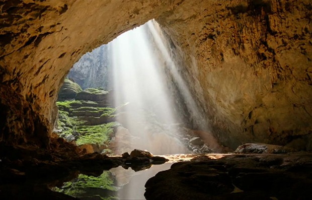 A caverna Hang Son Doong  considerada a maior do mundo (Foto: BBC)